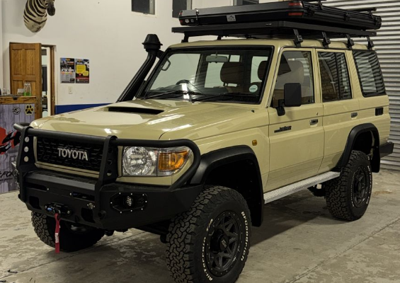 2015 Land Cruiser 76